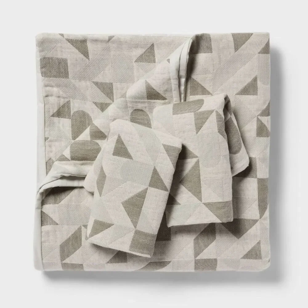 Full/Queen Geo Matelasse Duvet Cover Set - Olive Green Jacquard